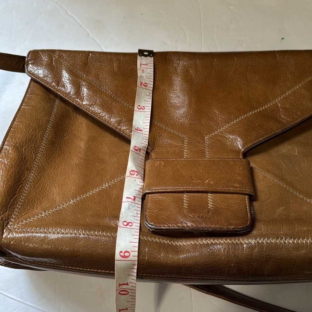 Vintage Fendi bag - Picture 14 of 16